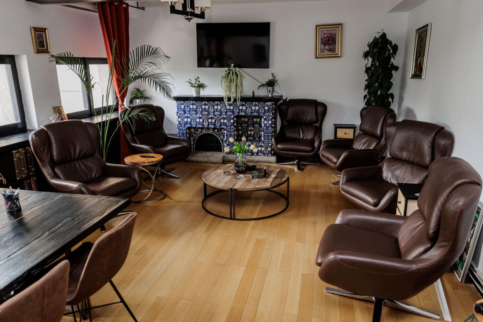 Petreceri corporate și workshop-uri tematice la EkoGroup Vila București